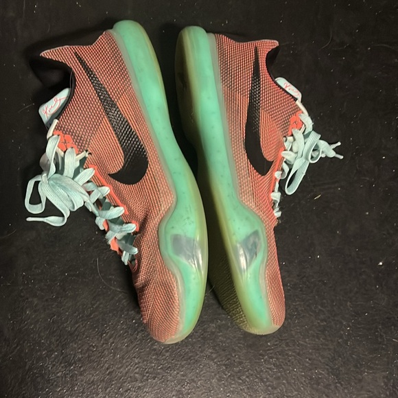 Kobe - Picture 5 of 13